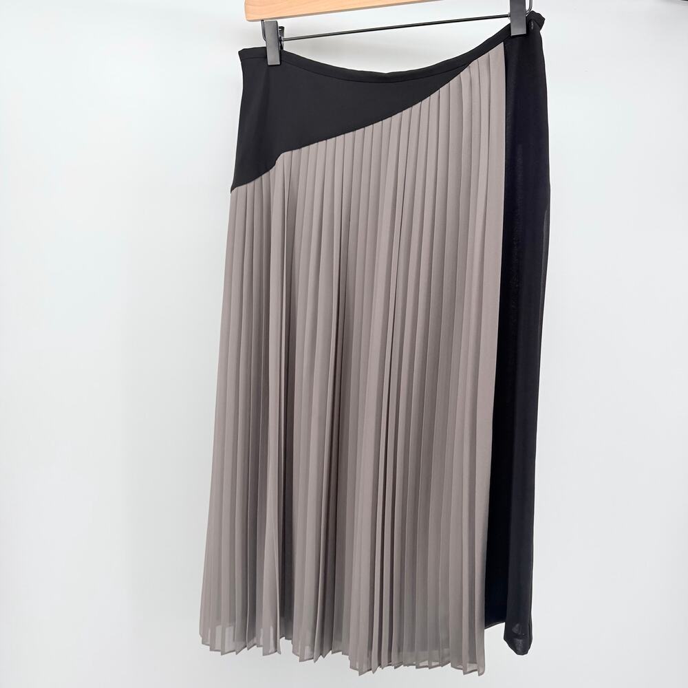 Leifsdottir Pleated Asymmetric Midi Skirt sz 6 Black Grey Quiet Luxury Capsule